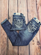 Load image into Gallery viewer, Susan Skinny Jeans