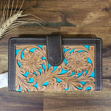 Load image into Gallery viewer, Carved Turquoise Leather Wallet