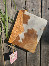 Load image into Gallery viewer, Leather & Hide Crossbody Clutch
