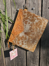 Load image into Gallery viewer, Leather & Hide Crossbody Clutch