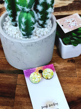 Load image into Gallery viewer, 20mm Glitter Resin Studs - Multiple Options