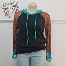 Load image into Gallery viewer, Wipper Wind Hooded Top