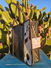 Load image into Gallery viewer, BossBabe Boot Stitch Handbag