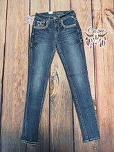 Load image into Gallery viewer, Sadie Skinny Jeans