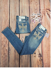 Load image into Gallery viewer, Sabrina Skinny Jeans