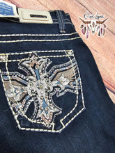 Load image into Gallery viewer, Sandra Bootcut Jean