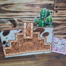 Load image into Gallery viewer, Leather & Hide Bi-Fold Wallet