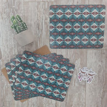 Load image into Gallery viewer, Dixie Lane Aztec Placemat Set