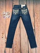Load image into Gallery viewer, Serena Skinny Jeans
