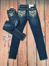Load image into Gallery viewer, Serena Skinny Jeans