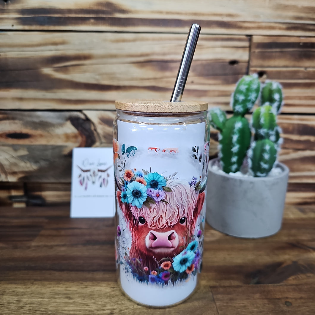 Floral Highland Cow - 500ml Glass Tumbler