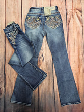Load image into Gallery viewer, Shania Bootcut Jean

