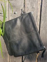 Load image into Gallery viewer, Leather &amp; Hide Crossbody Clutch

