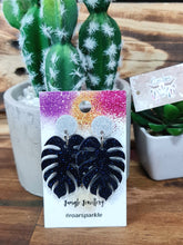Load image into Gallery viewer, Plain Resin Dangles - Multiple Options
