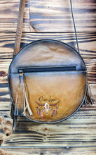 Load image into Gallery viewer, Tooled Round Saddle Blanket Bag
