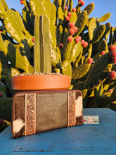 Load image into Gallery viewer, BossBabe Boot Stitch Wallet
