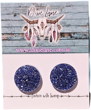 Load image into Gallery viewer, Circle Glitter Studs
