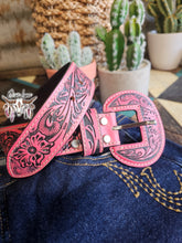 Load image into Gallery viewer, Desert Moon Belt - Red
