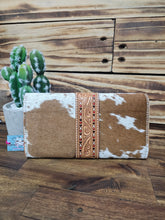 Load image into Gallery viewer, Tooled Leather &amp; Hide Wallet
