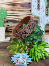 Load image into Gallery viewer, Leather Bracelet
