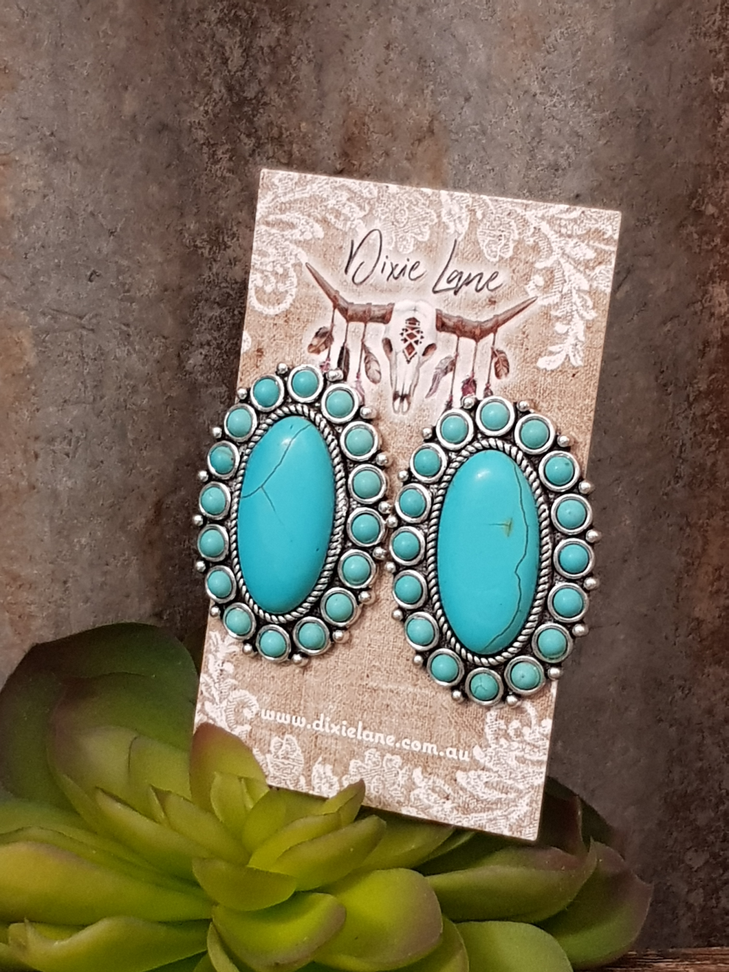 Mega Oval Turquoise stud
